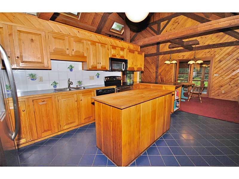 72 Baker Road Winterport, ME 04496 - Photo 9 of 31 Kitchen.
