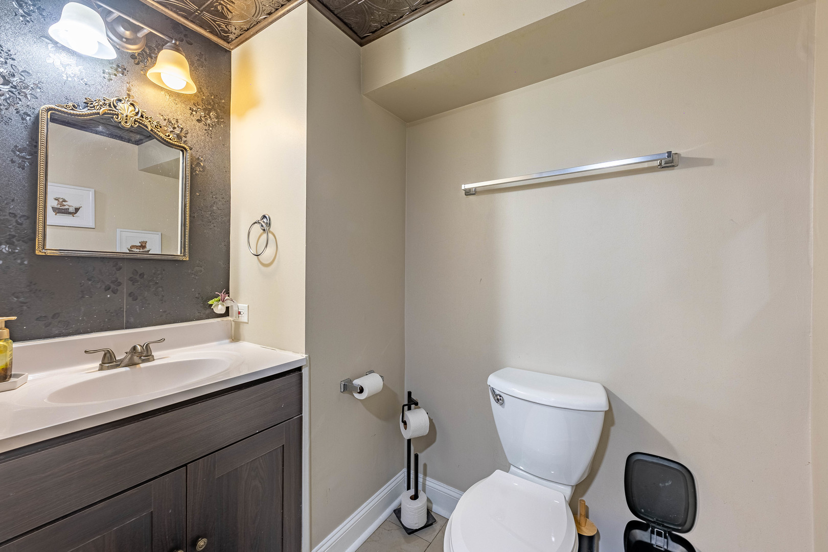 41W461 Burlington Road Campton Hills, IL 60175 - Photo 24 of 32 a bathroom with a toilet sink and mirror
