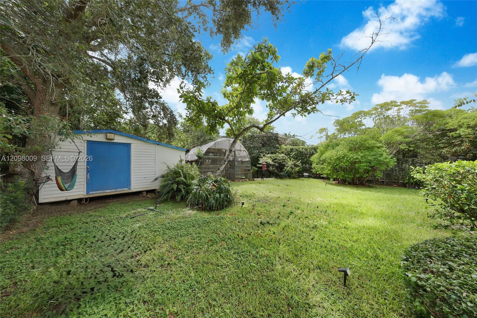 5850 Southwest 33rd Street Miami, FL 33155 - Photo 14 of 15 Gallery Image 14