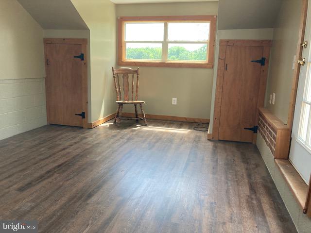 1347 Redbud Road Winchester, VA 22603 - Photo 8 of 37 other end of 4th bedroom.