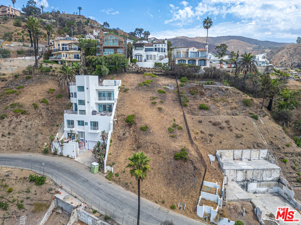 21415 Rambla Vista Malibu, CA 90265 - Photo 11 of 15 a view of a city