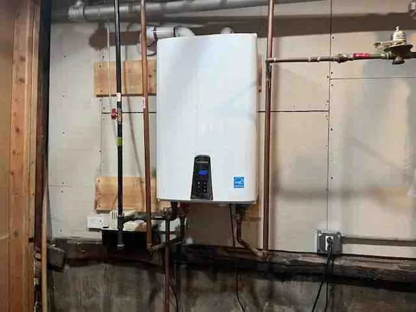 $500,000 | 2948 North Narragansett Avenue, Chicago, IL 60634