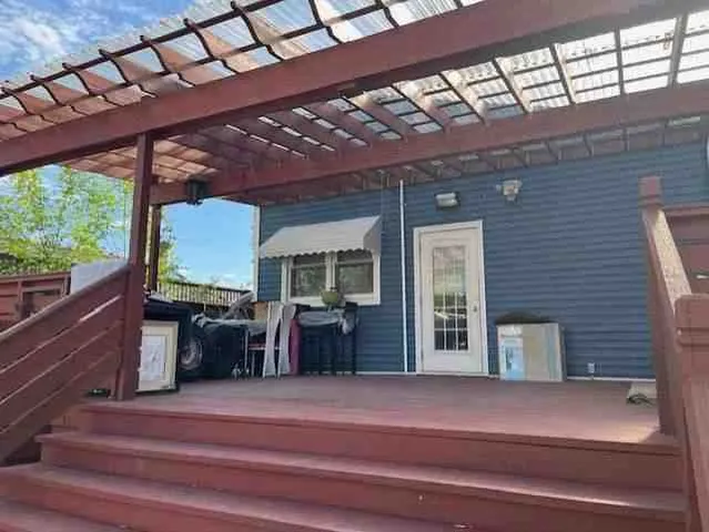 a view of house with a outdoor space