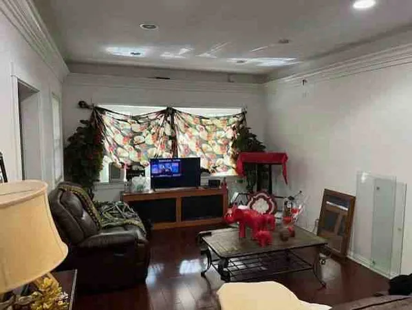 $500,000 | 2948 North Narragansett Avenue, Chicago, IL 60634