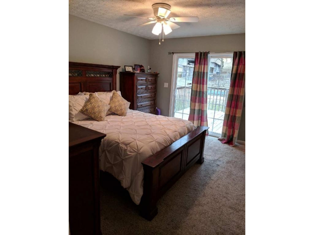 760 Bell Ridge Road Kingsport, TN 37660 - Photo 13 of 34 Great Master Bedroom