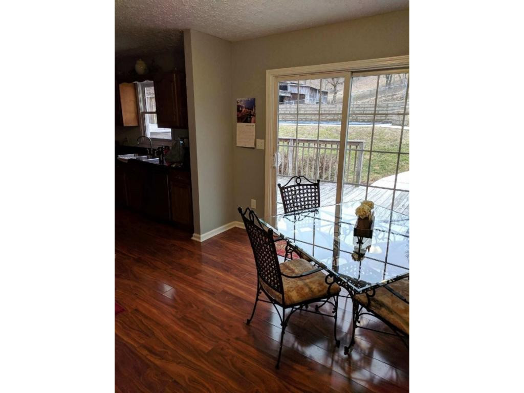 760 Bell Ridge Road Kingsport, TN 37660 - Photo 4 of 34 Dining Room to Lower Deck