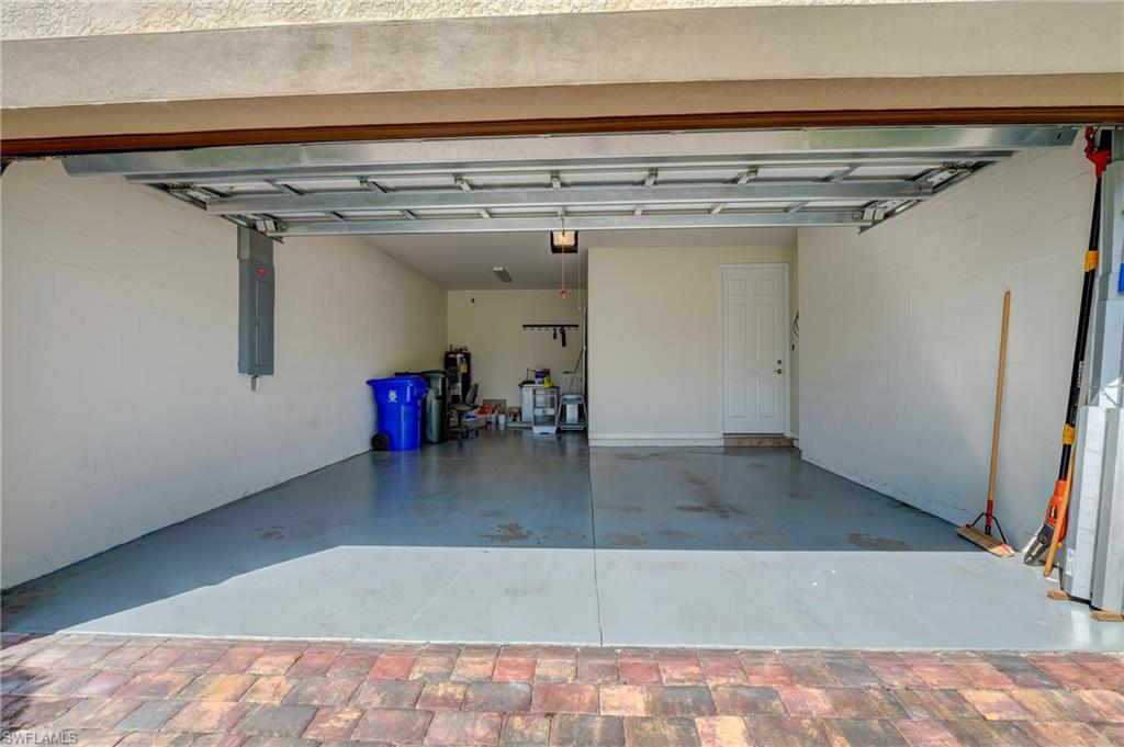 10894 Dennington Road Fort Myers, FL 33913 - Photo 7 of 49 Tandem Garage 3 car