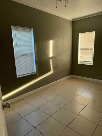 $2,295 | 717 South B Street, Unit 715, Lake Worth Beach, FL 33460