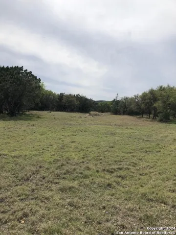 $57,950 | 43 White Tail Run, Uvalde, TX 78801