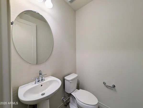 $2,698 | 5902 North 86th Drive, Glendale, AZ 85305