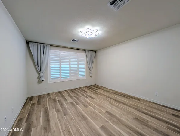 $2,698 | 5902 North 86th Drive, Glendale, AZ 85305