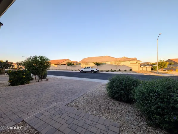 $2,698 | 5902 North 86th Drive, Glendale, AZ 85305