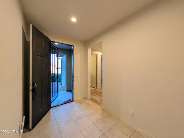 $2,698 | 5902 North 86th Drive, Glendale, AZ 85305