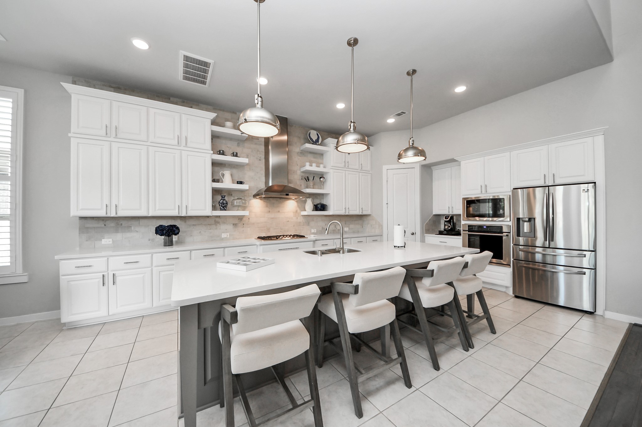 10127 Blythe Street Rosharon, TX 77583 - Photo 12 of 44