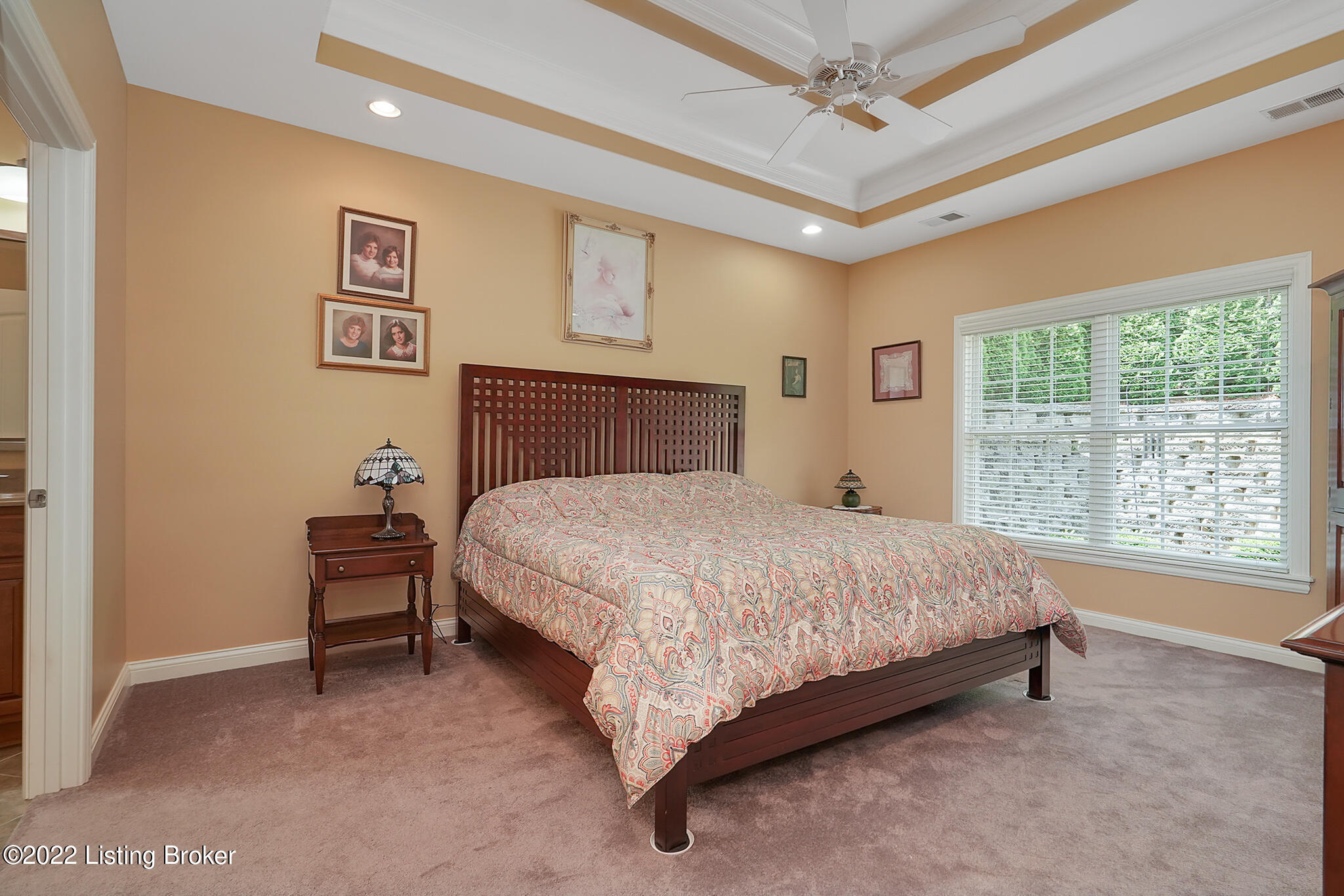10605 Riva Road Louisville, KY 40223 - Photo 19 of 38 19 DSC00340