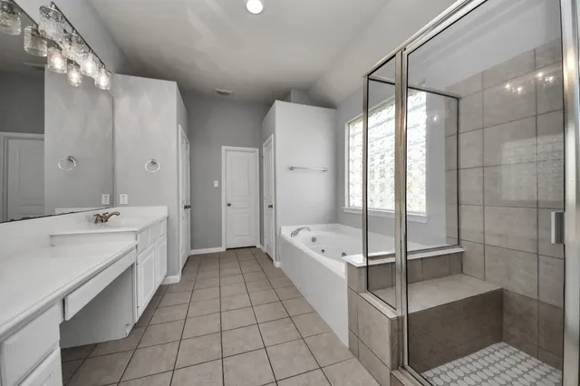 $3,500 | 18330 Enchanted Rock Trail, Humble, TX 77346