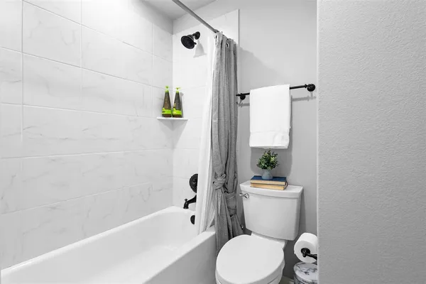 $745,000 | 2131 North Hill Drive, Irving, TX 75038