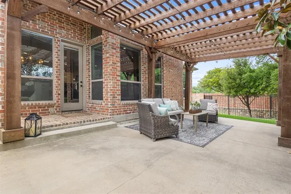 $745,000 | 2131 North Hill Drive, Irving, TX 75038