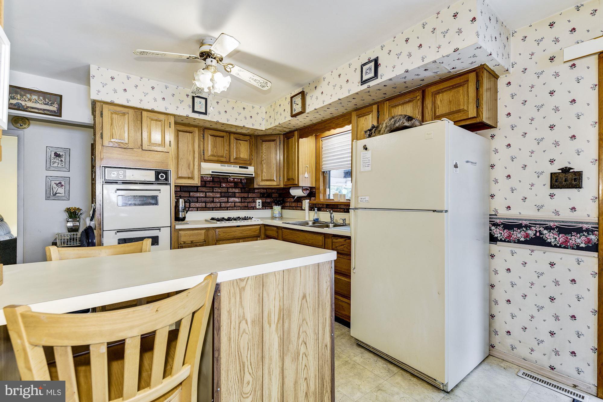 308 Lippincott Avenue Riverside, NJ 08075 - Photo 8 of 28