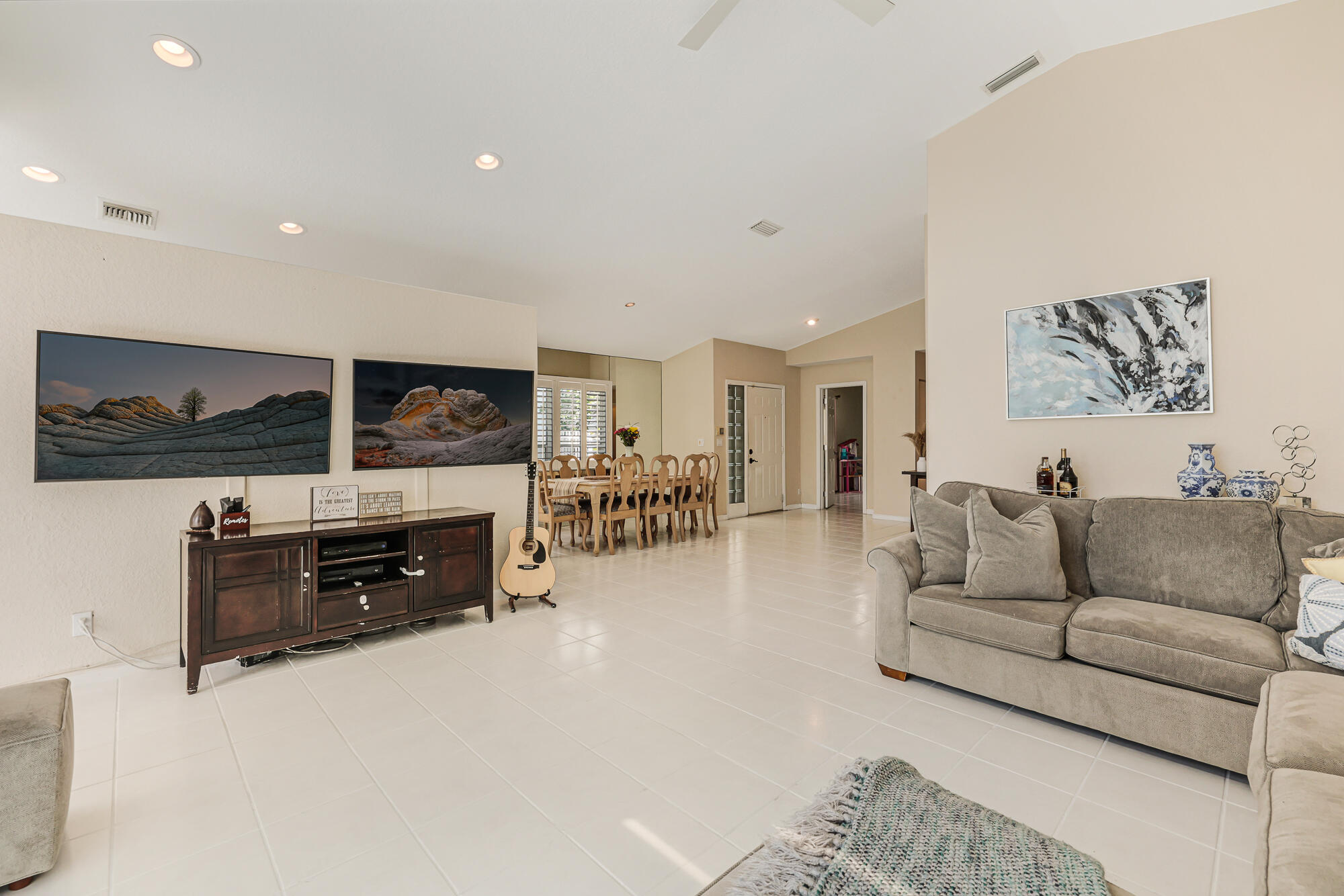 7873 Travelers Tree Drive Boca Raton, FL 33433 - Photo 9 of 55 7873 Travelers Tree Dr-33