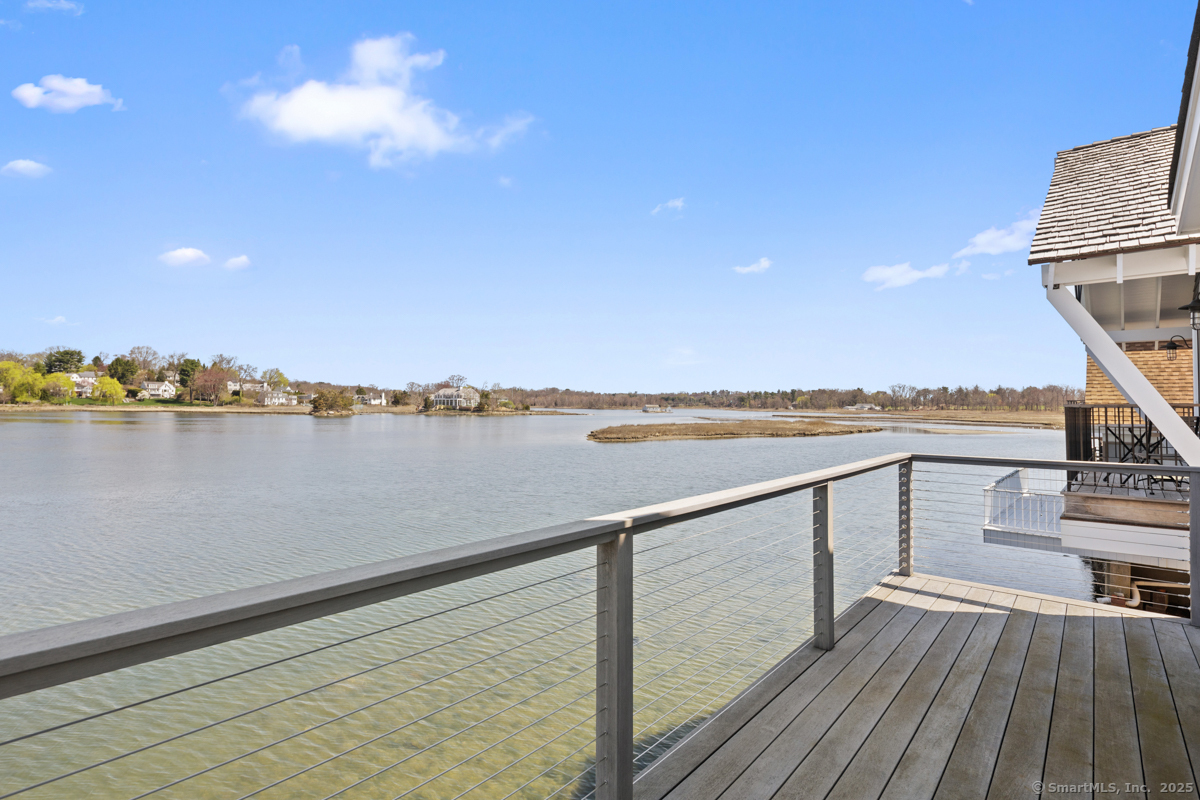 11 Old Mill Road Westport, CT 06880 - Photo 4 of 28