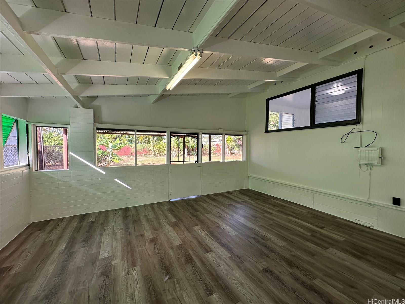 62-106 Emerson Road Haleiwa, HI 96712 - Photo 12 of 18 Studio