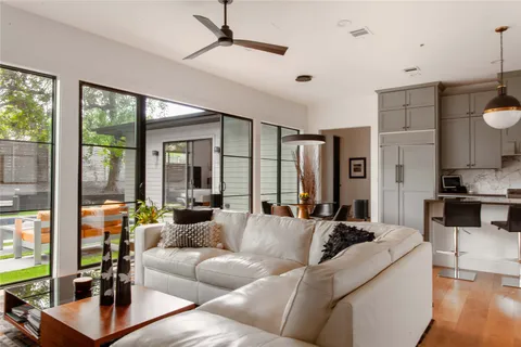 $1,998,000 | 6100 Gena Court, Austin, TX 78757