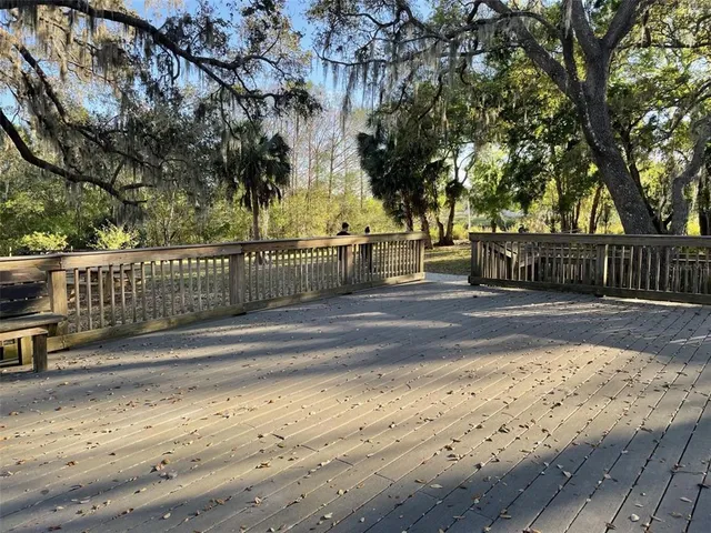 a view of a tennis court