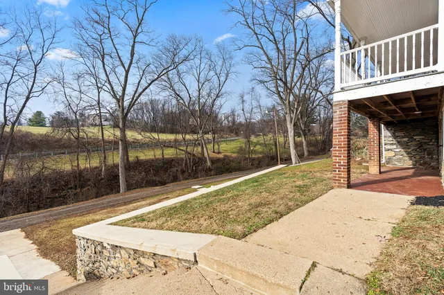 $550,000 | 9025 Myersville Road, Myersville, MD 21773