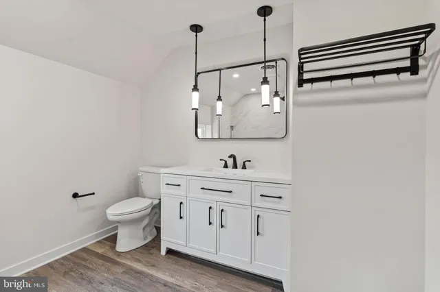 $550,000 | 9025 Myersville Road, Myersville, MD 21773