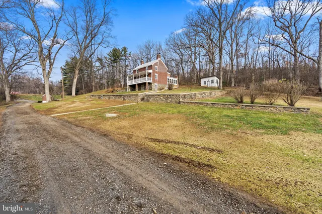$550,000 | 9025 Myersville Road, Myersville, MD 21773