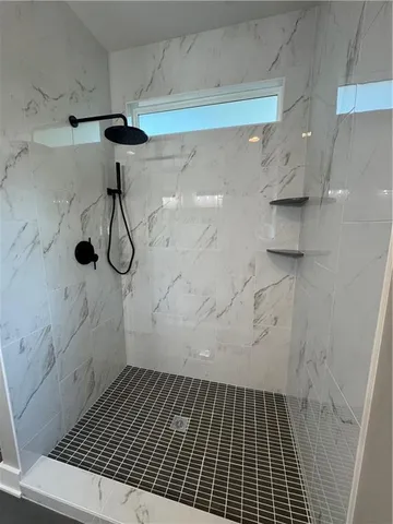 $499,763 | 303 Southwest 17th Street, Oak Grove, MO 64075