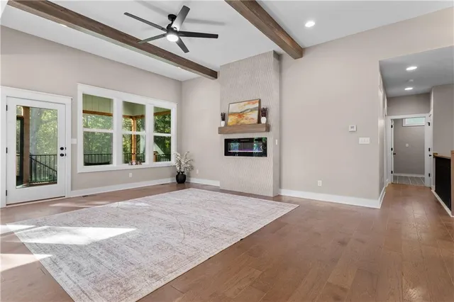 $499,763 | 303 Southwest 17th Street, Oak Grove, MO 64075