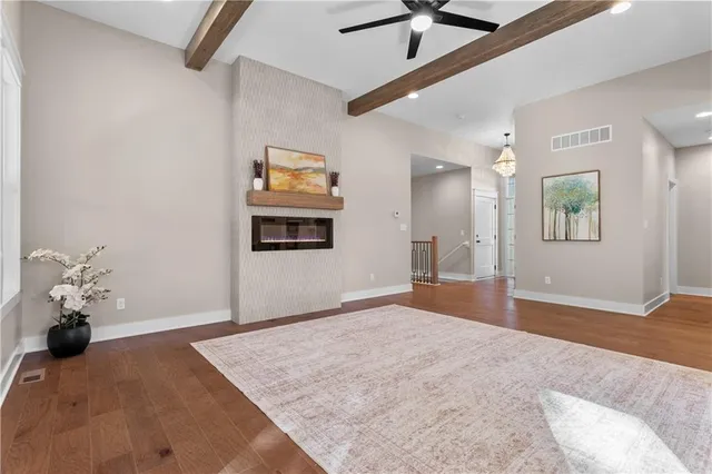 $499,763 | 303 Southwest 17th Street, Oak Grove, MO 64075