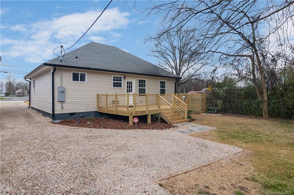 3309 Tuckaseegee Road Charlotte, NC 28208 - Photo 39 of 40
