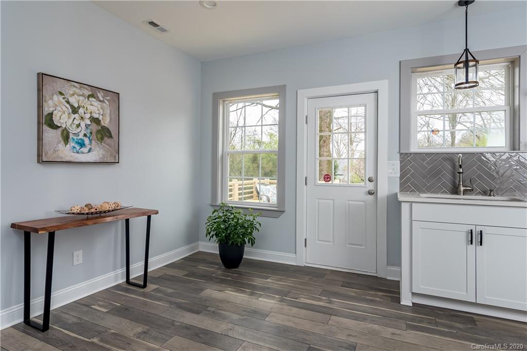 3309 Tuckaseegee Road Charlotte, NC 28208 - Photo 9 of 40
