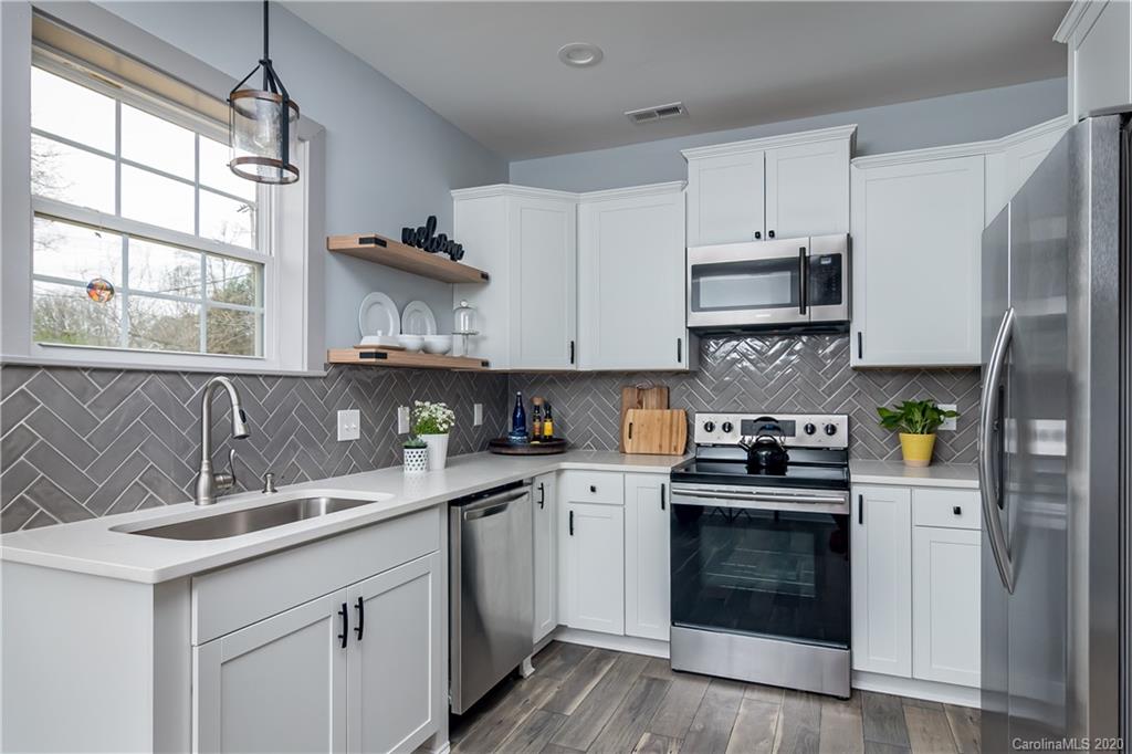 3309 Tuckaseegee Road Charlotte, NC 28208 - Photo 10 of 40
