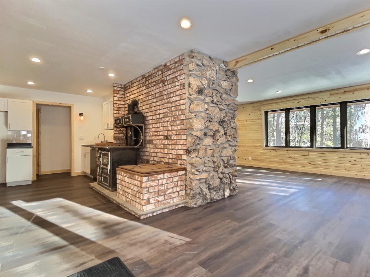 3651 Chain O Lakes Road Eagle River, WI 54521 - Photo 8 of 41 Gallery Image 8