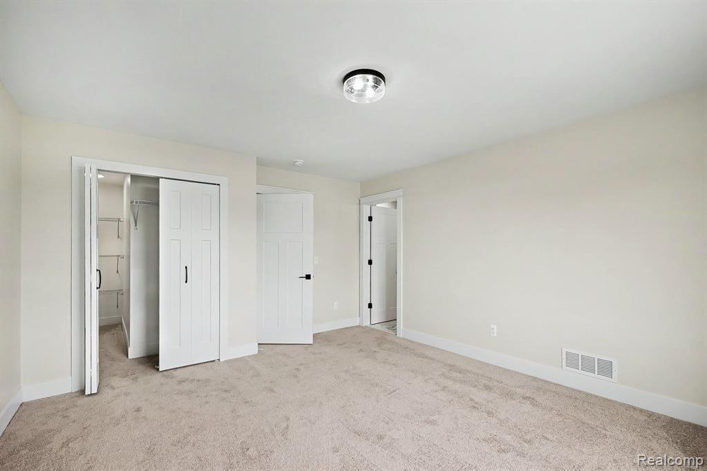 57560 Omo Road Ray, MI 48096 - Photo 31 of 44