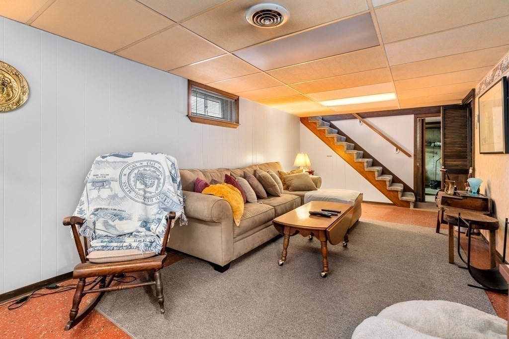 24 Lindor Road North Reading, MA 01864 - Photo 17 of 26 Gallery Image 17