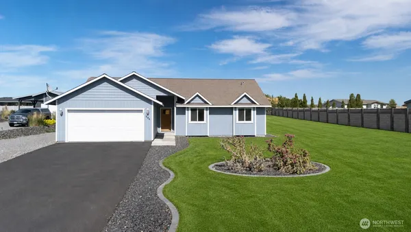 $449,900 | 894 Desert Aire Drive Southwest, Mattawa, WA 99349