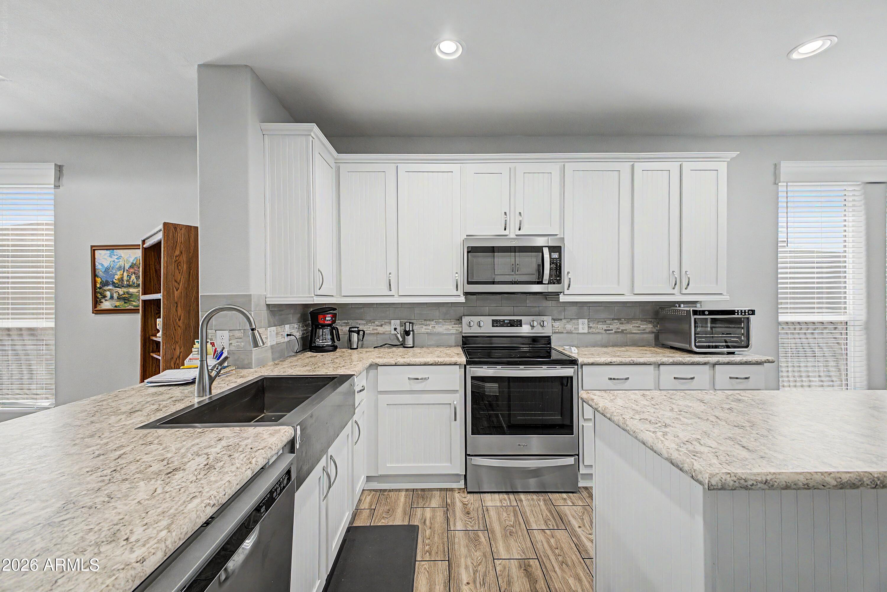 3301 South Goldfield Road, Unit 4076 Apache Junction, AZ 85119 - Photo 23 of 29 16-Goldfield