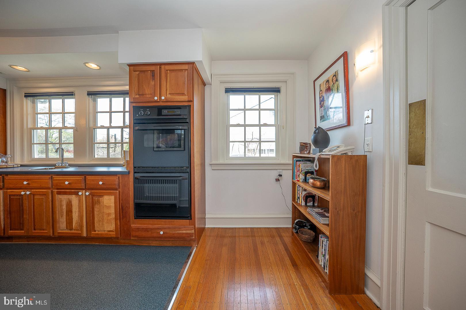 721 Baeder Road Jenkintown, PA 19046 - Photo 27 of 72 Kitchen with double ovens