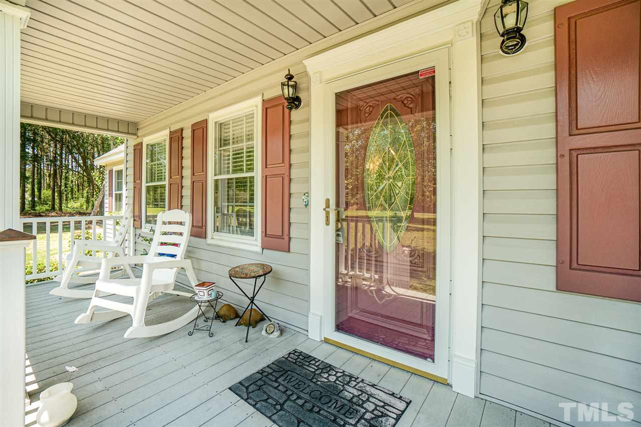 1194 Grady Road Clinton, NC 28328 - Photo 5 of 29
