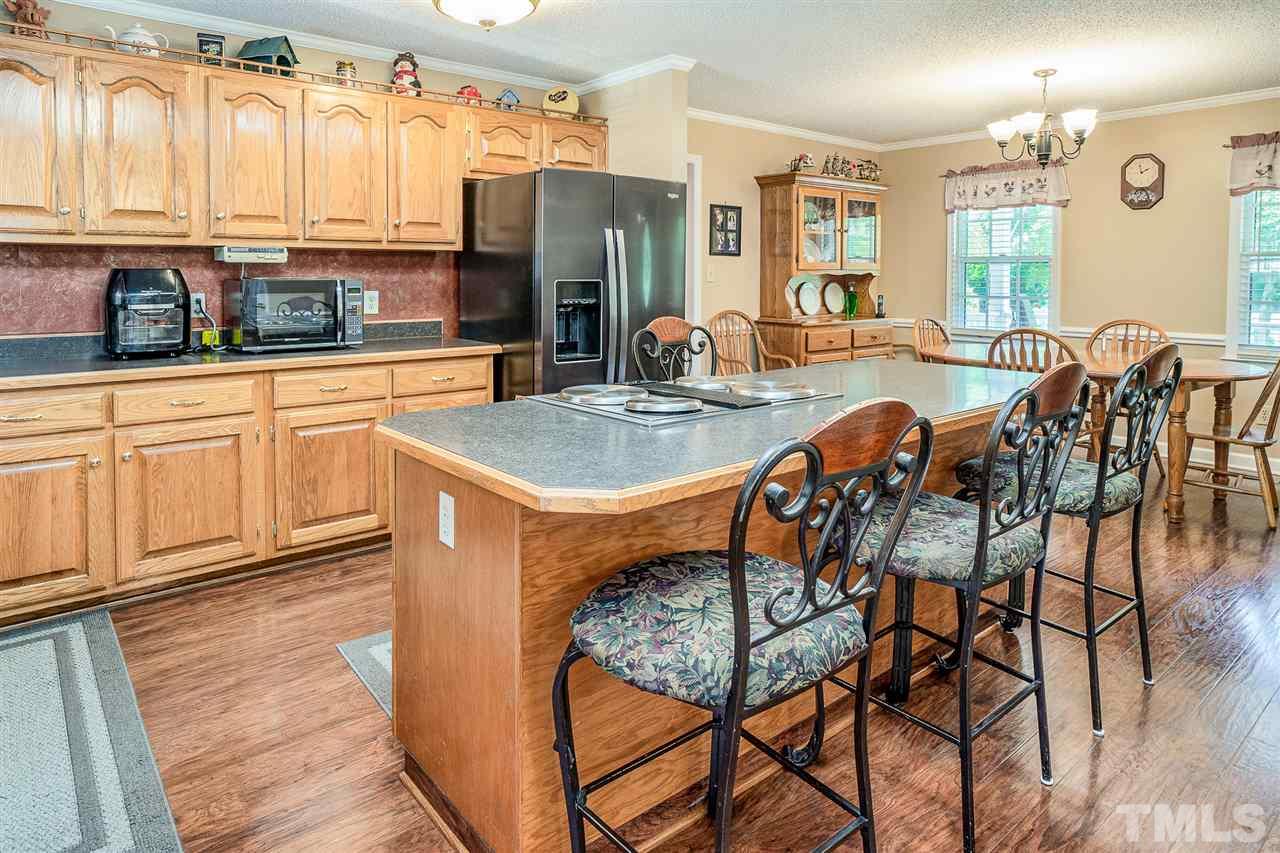 1194 Grady Road Clinton, NC 28328 - Photo 10 of 29