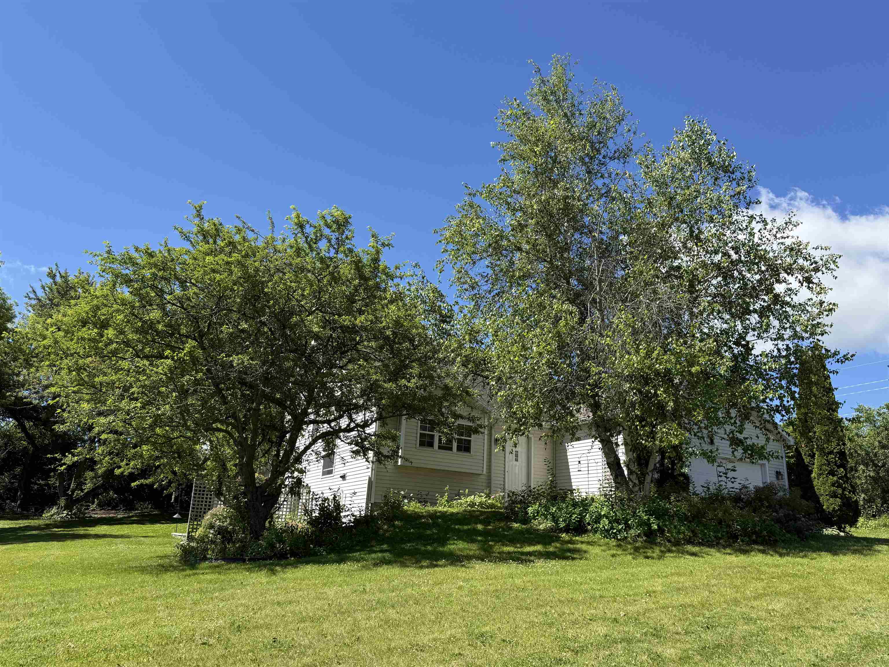 819 Spellman Street Mount Horeb, WI 53572 - Photo 32 of 37