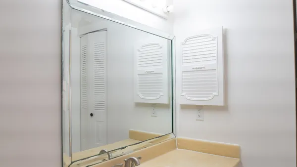 $2,200 | 400 Southwest 134th Way, Unit 302F, Pembroke Pines, FL 33027