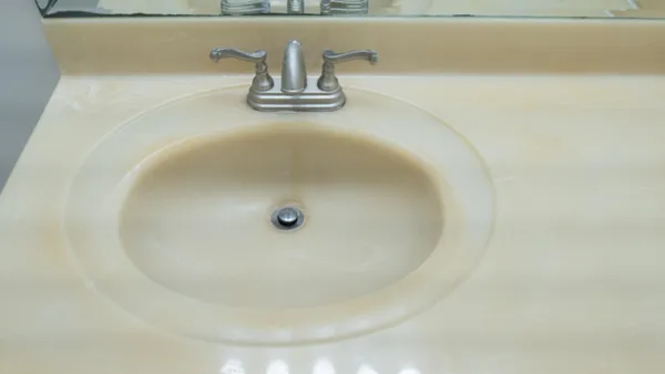 $2,200 | 400 Southwest 134th Way, Unit 302F, Pembroke Pines, FL 33027