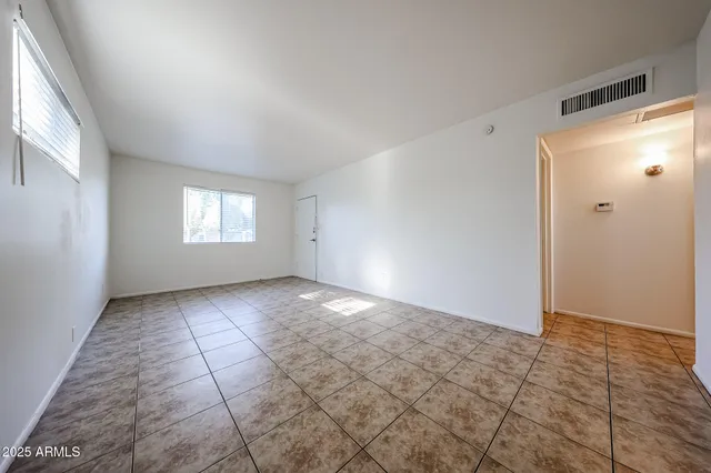 $1,350 | 4609 North 14th Street, Unit A, Phoenix, AZ 85014