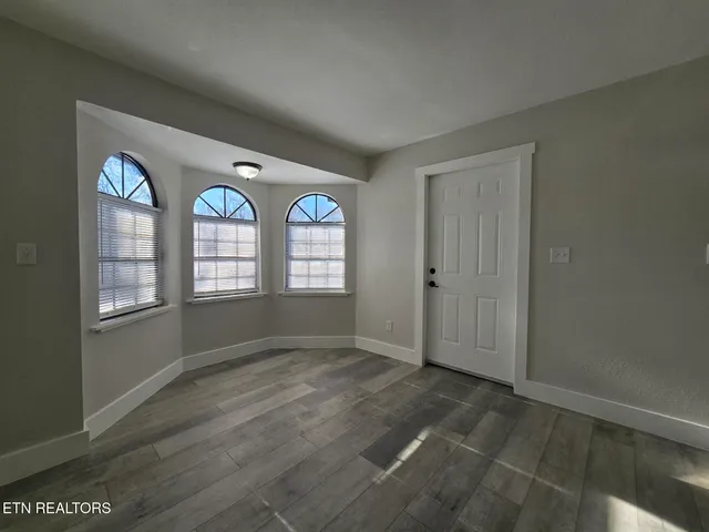 $279,900 | 1316 Ditney Trail, Pioneer, TN 37847